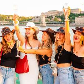 Boedapest: Donau cruise met onbeperkt prosecco