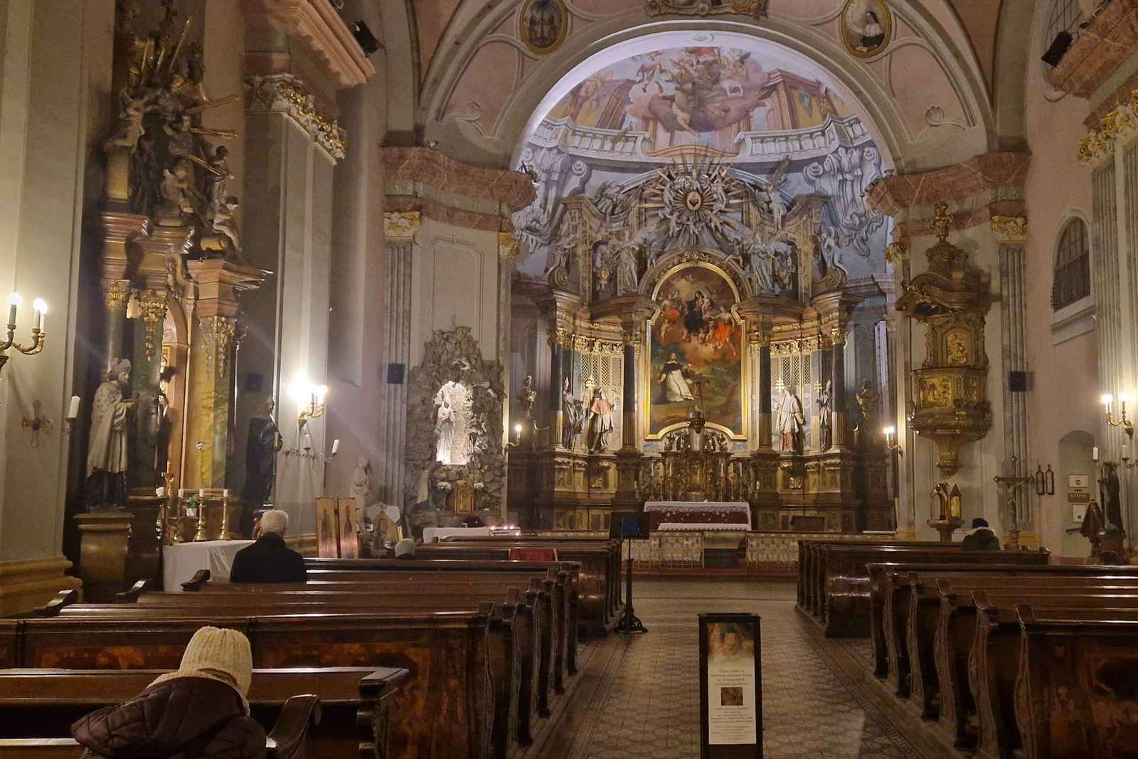 Boedapest: klassiek muziekconcert in de Sint-Michielskerk