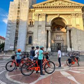 Boedapest: essentiële historische fietstocht (1,5 uur)