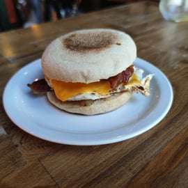 Boedapest: Boozy Bottomless Brunch inclusief drankjes en eten