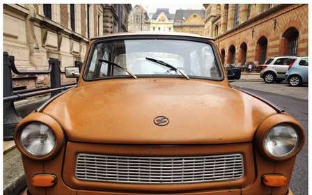 Trabant-transfer naar Memento Park met rondleiding