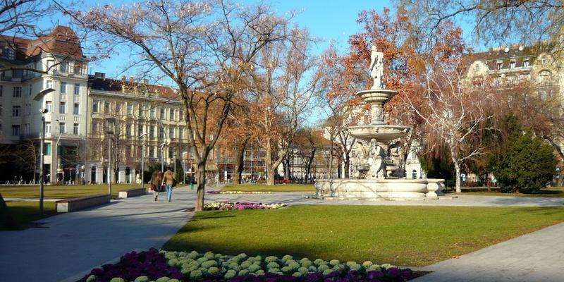 Erzsébet Tér