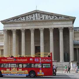 Boedapest: Stadsrondleiding Hop-on-hop-off-bustour & Extra's