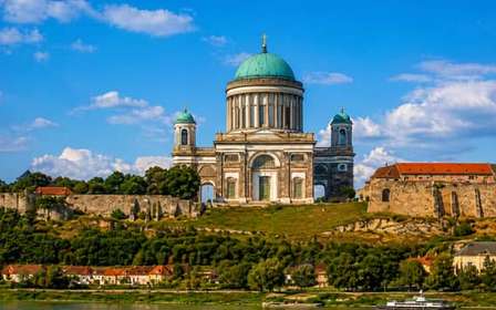 Vanuit Boedapest: dagtour naar het Balatonmeer en Tihany, inclusief Esztergom