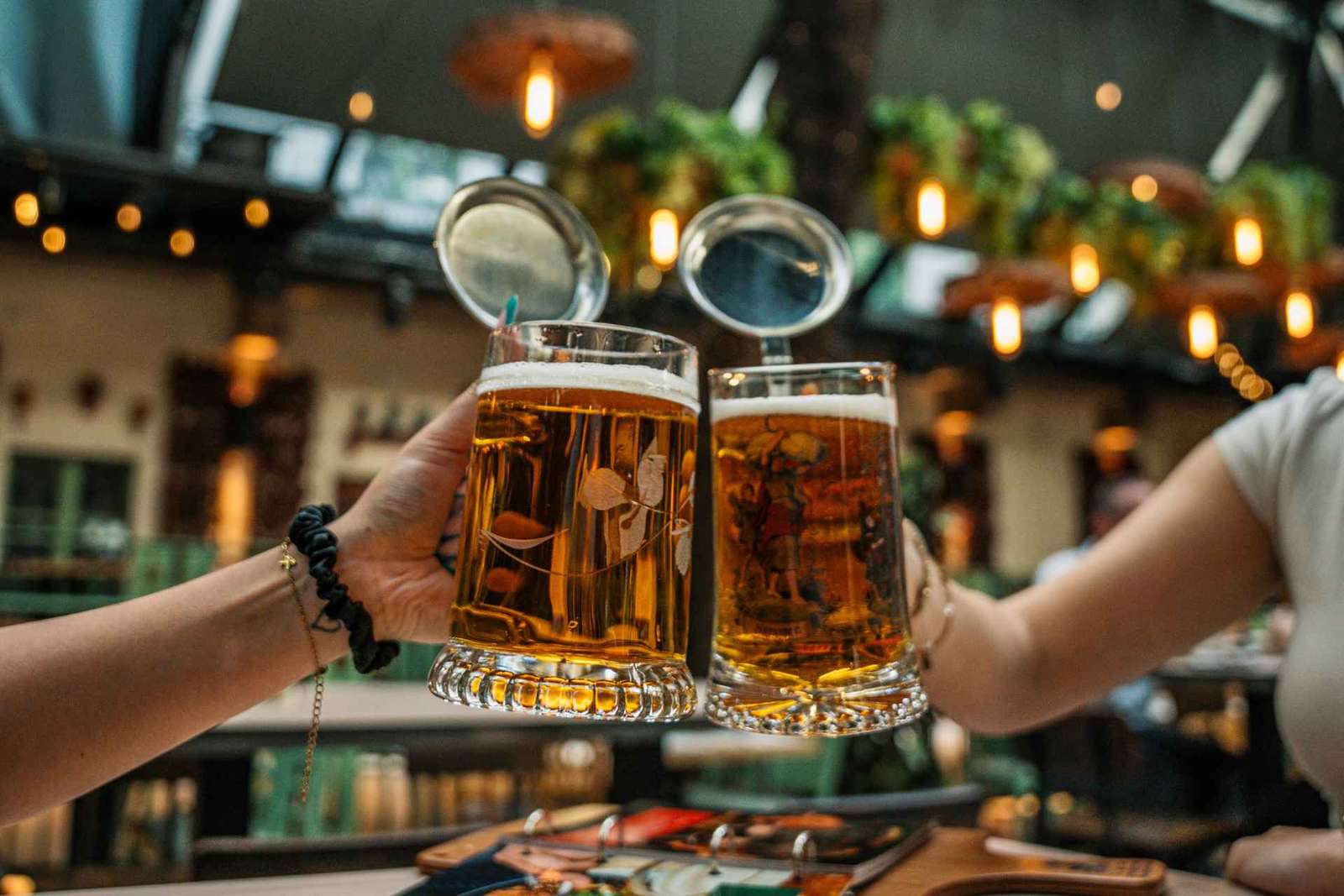 Boedapest: BierGarten-ervaring met diner en livemuziek