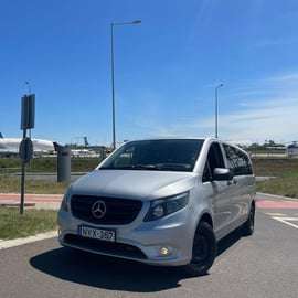 Boedapest: Privé transfer van luchthaven naar hotel