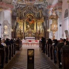 Boedapest: klassiek muziekconcert in de Sint-Michielskerk