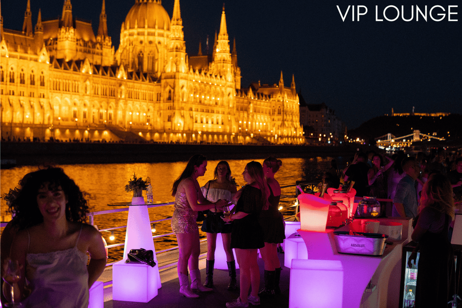 Boedapest: Lotus Cruise met onbeperkt Aperol en Prosecco