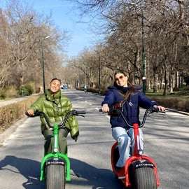 Boedapest: de officiële verhuur van e-scooters van Luna