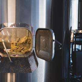 Boedapest: Brouwerijbezoek aan "First Craft Beer" & Bierproeverij