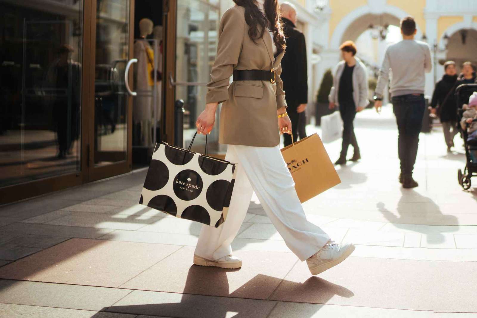 Boedapest: Designer Outlet Parndorf Winkeltour