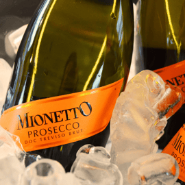 Boedapest: Taste of Europe Sightseeing Cruise