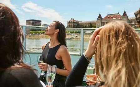 Boedapest: Donaucruise met Audiogids & Panoramaterras