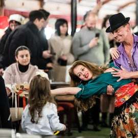 Boedapest: Dinner Cruise met live muziek en volksdansshow