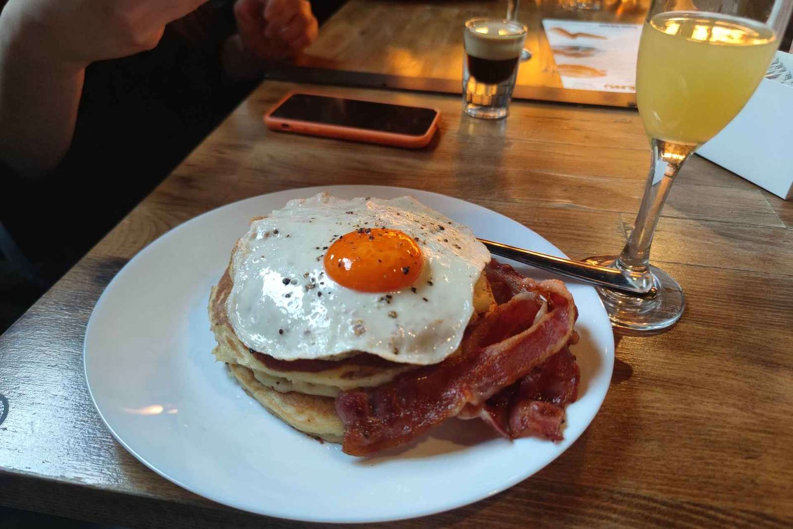 Boedapest: Boozy Bottomless Brunch inclusief drankjes en eten