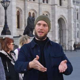 Vanuit Boedapest: Bratislava en Wenen – dagtour met gids