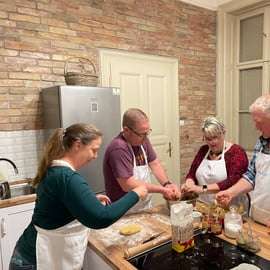 Boedapest: Hongaarse kookles met een professionele chef-kok